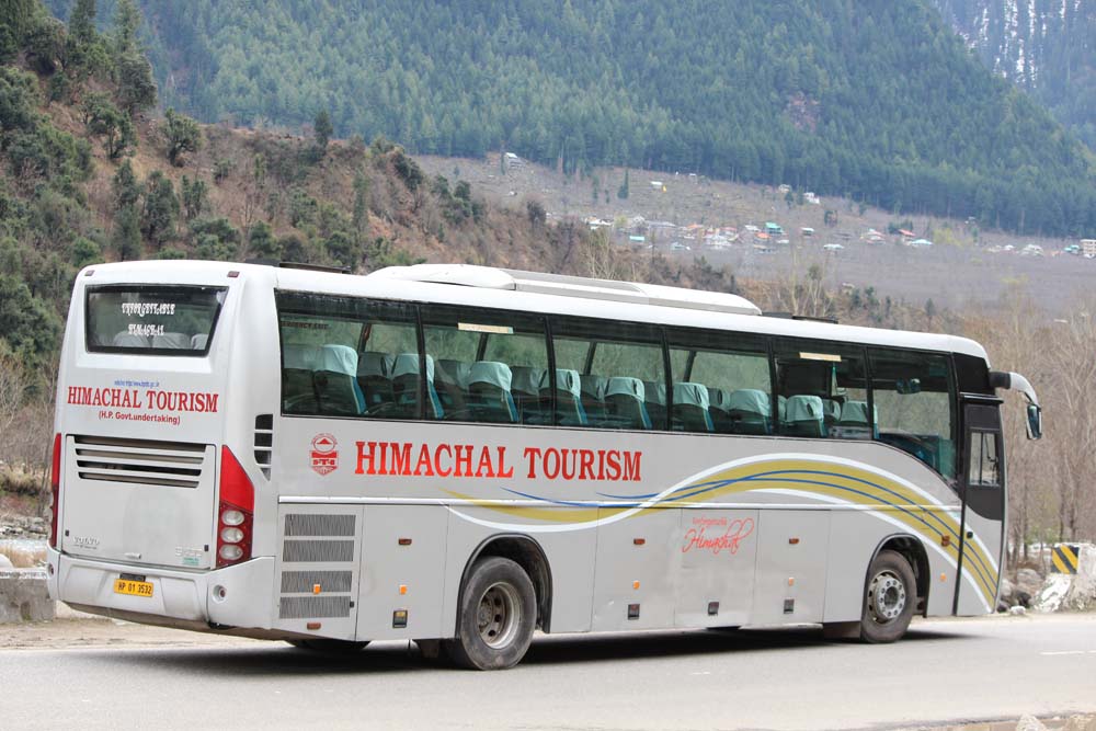 himachal tourism bus volvo